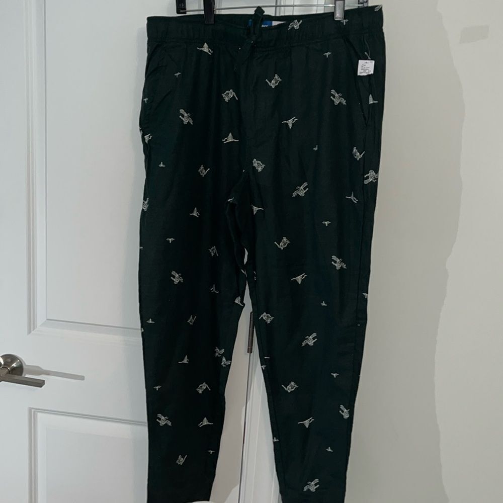 NWT Old Navy Winter Holiday Ski Flannel Jogger Pajama Pants L Skier Snowboard